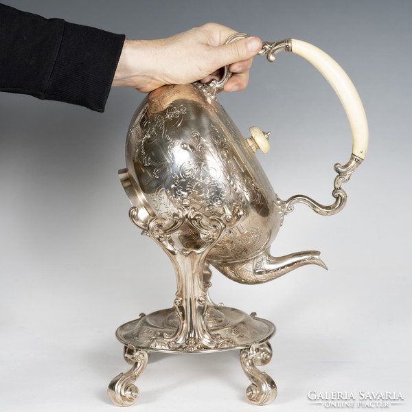 Antique silver English samovar / jug (work of master Robert Garrard)