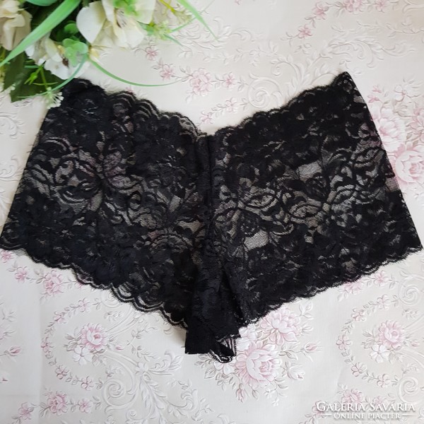 New, size xs / 32, custom-made French lace panties, underwear