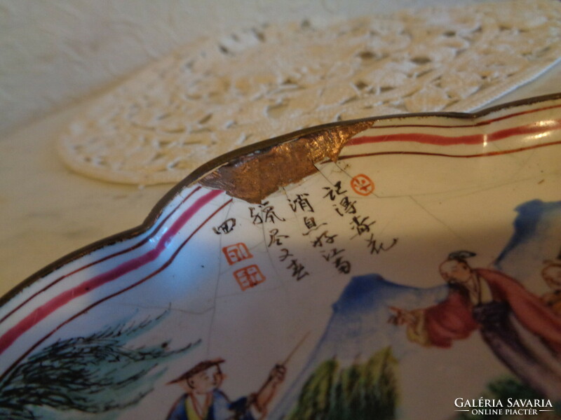 Kézzel festett , jelzett , Japán zománcozott  tálka , vörösréz lemez alapon , kora kb  200 éves