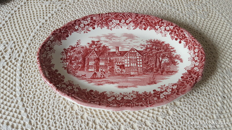 Beautiful Merrie England English faience, small oval serving bowl