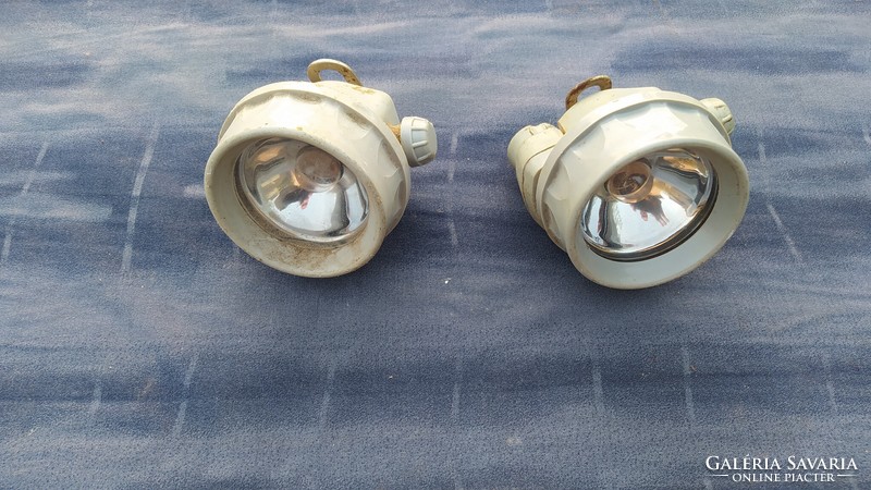 2 miner's headlamps