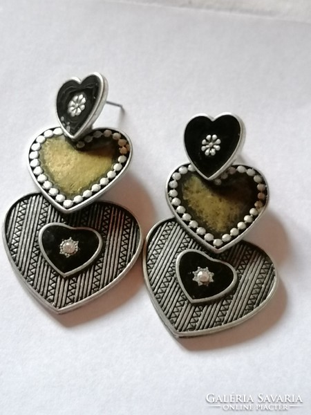Retro, very showy, heart earrings 688.