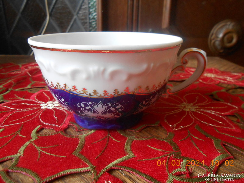 Zsolnay pompadour ii tea cup