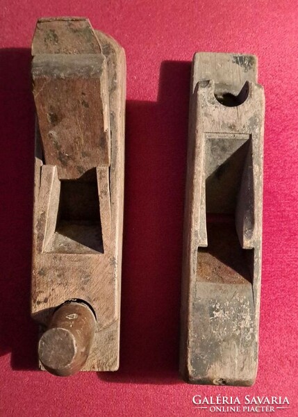 2 Planers. (Antique carpentry tool.)