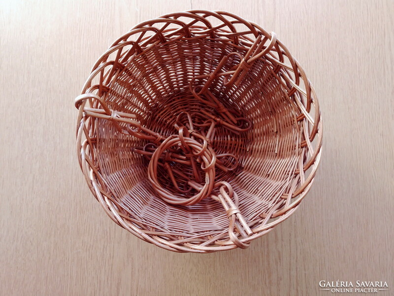 Hanging, lacquered cane planter, flower basket, hanging basket (not used)