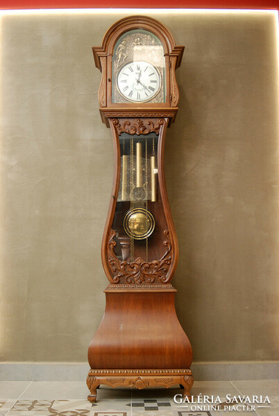 Melux standing clock is a wonderful product