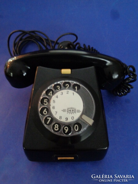 1978 CB 667 Mechanikai Művek Telefon