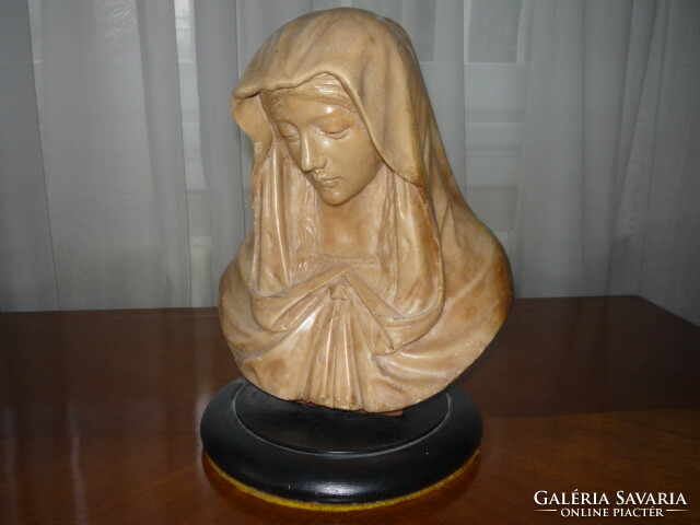 Bust of Madonna 2212 15