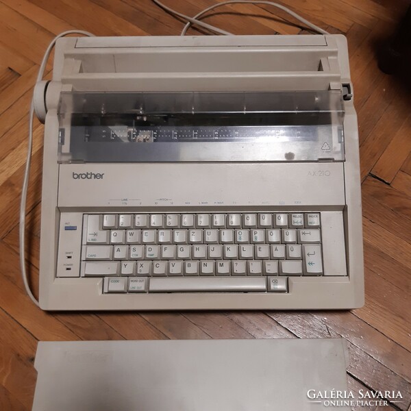 Brother AX-210 elektromos írógép működő állapotban