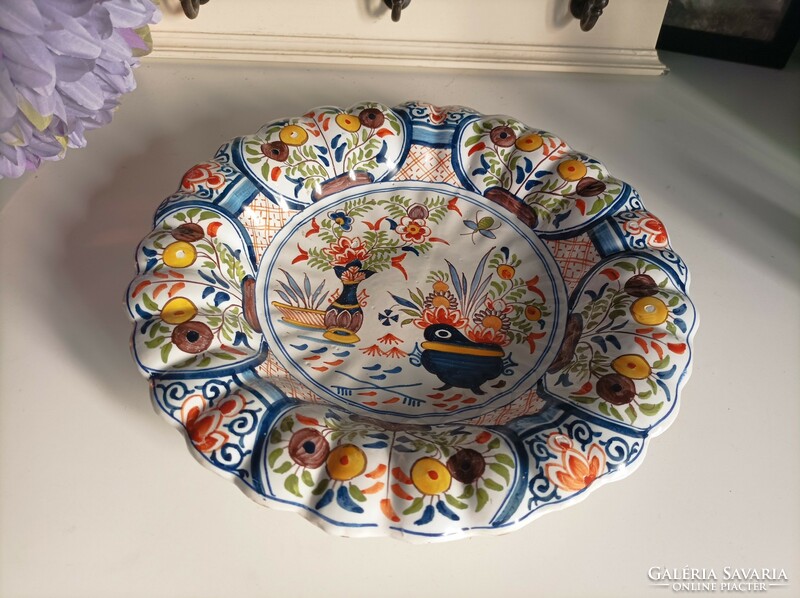 Breathtaking antique Delft earthenware centerpiece with a rare colorful and beautiful pattern, marked