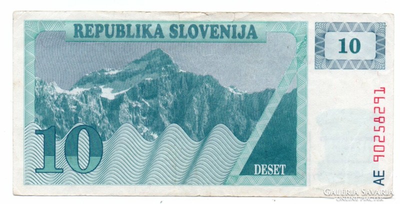 Szlovénia   10  Tolár