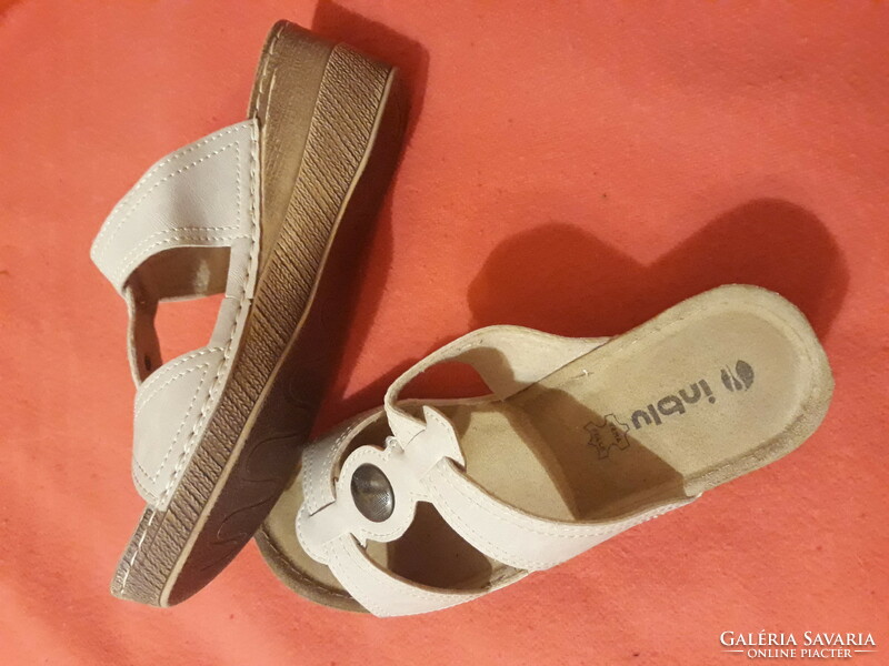 Inblu, very comfortable, women's slippers, size 41, with padded, leather sole. Cheaper!