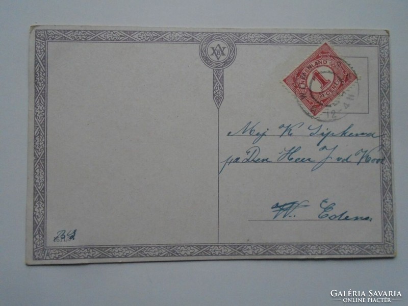 D201621  Régi képeslap  Hölgy tablettel  :-)))  1910 körül