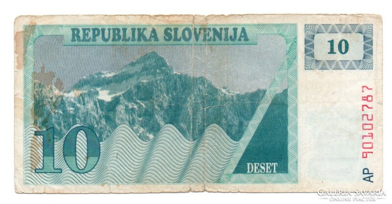 Szlovénia   10  Tolár