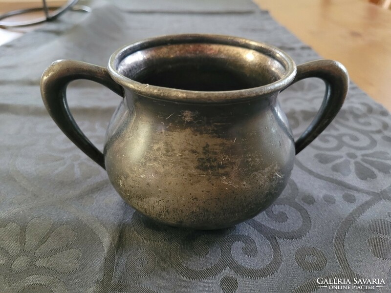 Wma rogers new york 1854 vintage metal pot with handle, caspo.
