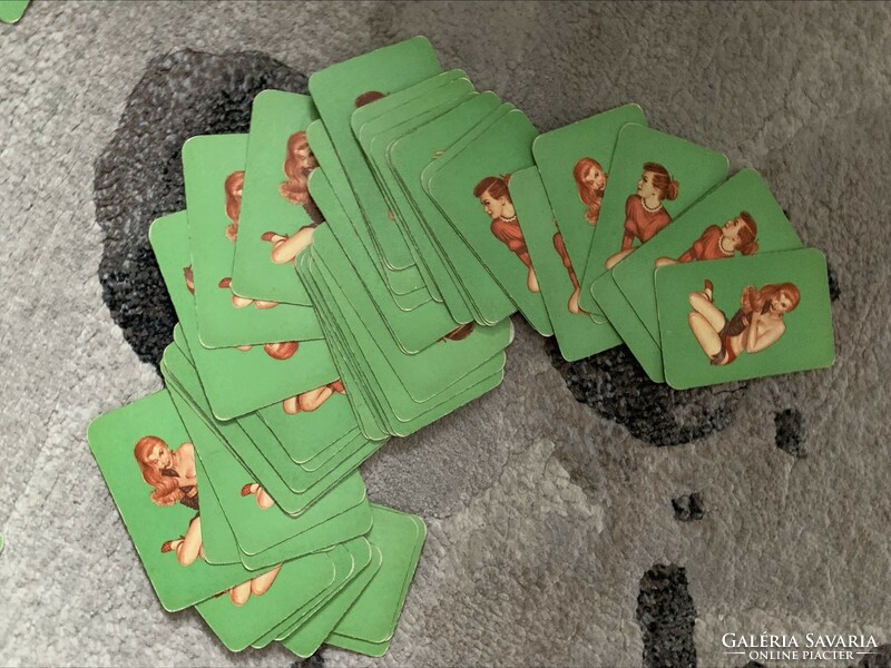 2 pakli römimkártya hátoldalán erotikus pin-up erotikus minta