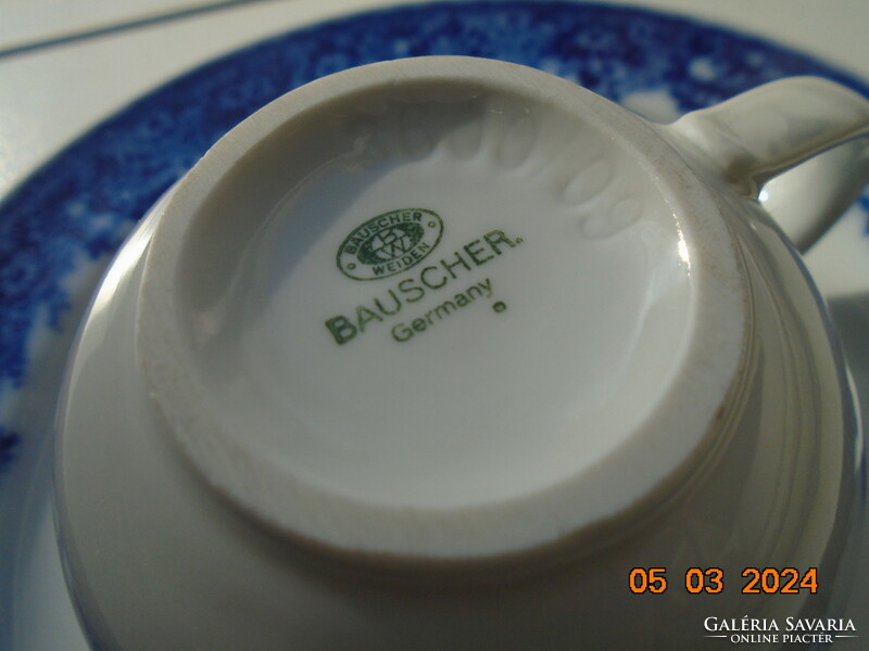 Sűrű kobalt virágmintás vastagfalú kávés csésze nagyobb tányérral a német Bauscher Weiden cégtől