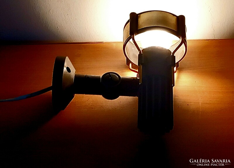 Vintage fali lámpa ALKUDHATÓ  design