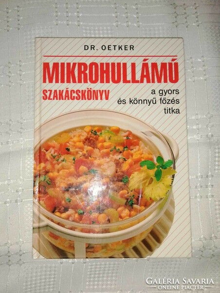 Dr. Oetker's microwave cookbook - the secret to quick and easy cooking. Cookbook