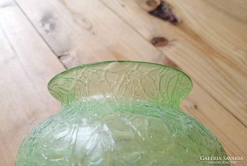 Antique green glass vase (loetz, kralik, etc.)