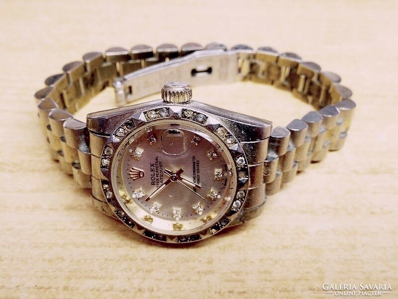 Retro automatic rolex women's watch in mint condition