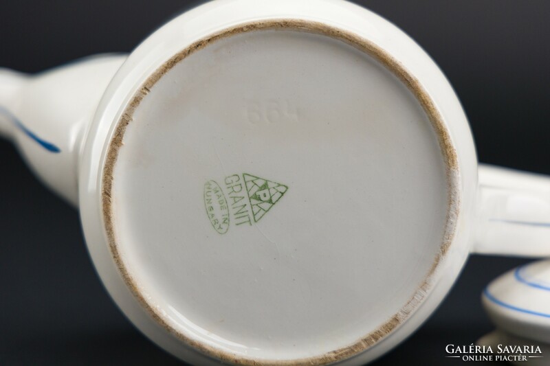 Granite porcelain, tea pourer, marked, numbered, old.
