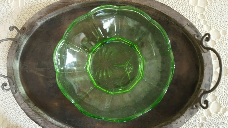 Nice thick glass bowl with green palm tree