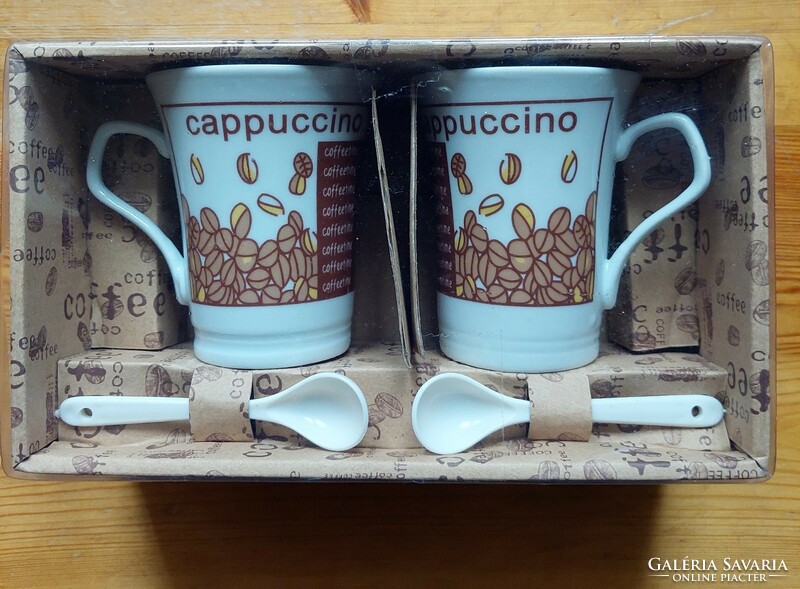 New set of mugs for sale together, coffee cup, spoon, original packaging (even with free delivery)