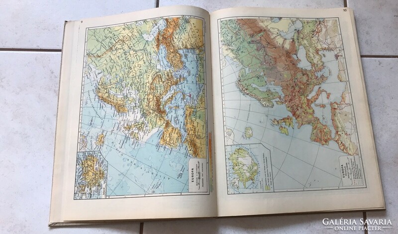 Weltatlas - German-language atlas - previous edition, with country borders at the time