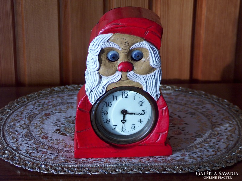 Antique, extremely rare, perfectly working painted iron clock, dwarf with eye movement, original