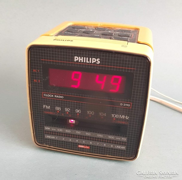 Vintage philips d3110/2 cube radio am/fm alarm clock