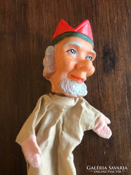 Retro/antique toy, king puppet figure. Glove puppet. Rubber hand puppet. The head is in perfect condition.