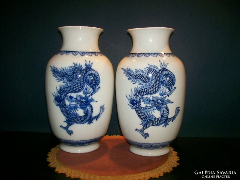 Vietnamese dragon motif pair pair 23.5 Cm
