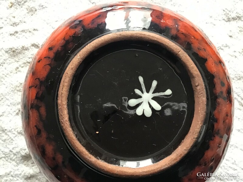 Applied art ceramics in ikebana