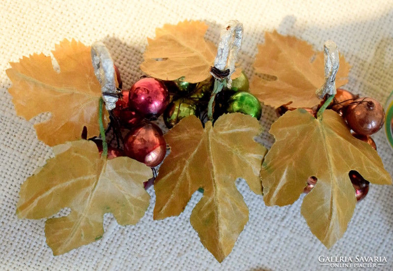 3 Pieces of antique tapestry? Glass Christmas tree decoration bunch of grapes ~11cm