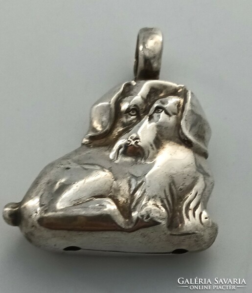 Ezüst figura, csengő, kutya, kulcstartó