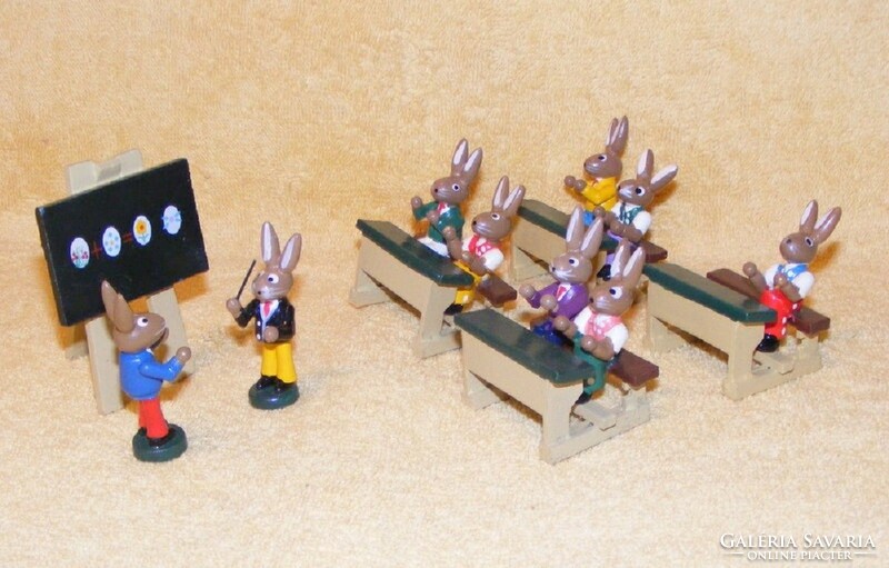 Bunny school Easter decoration