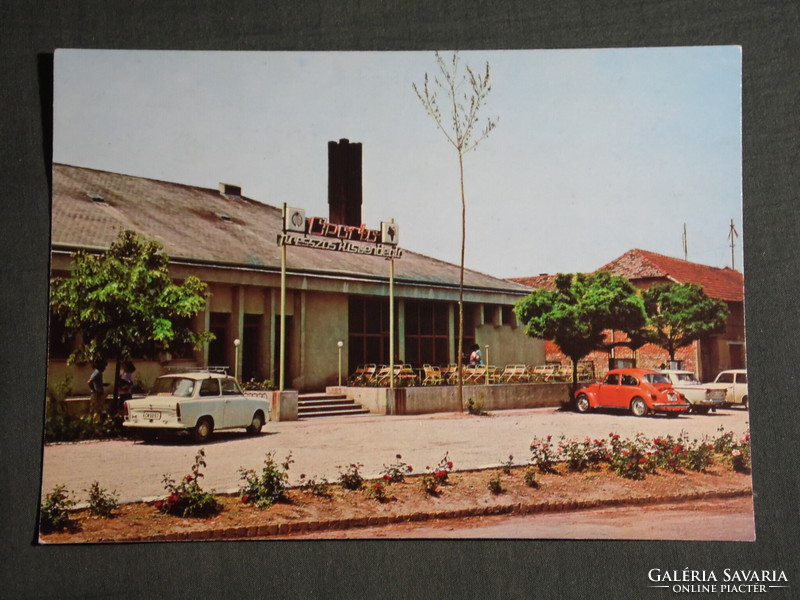 Képeslap,Postcard, Villány , Oporto presszó vendéglő látkép, parkoló részlet, Trabant, 1970-80