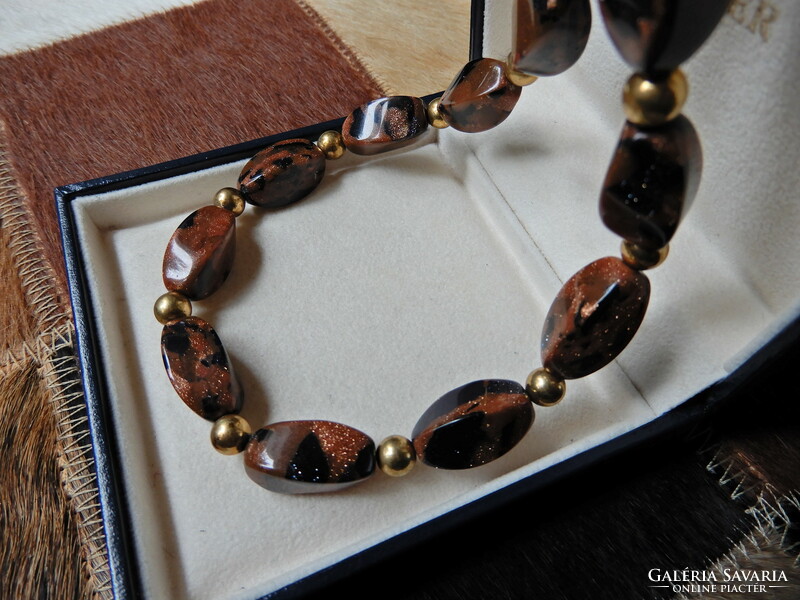 Elisabeth naeem design necklace (goldfluss) with sun stones and gold-plated magnetic clasp