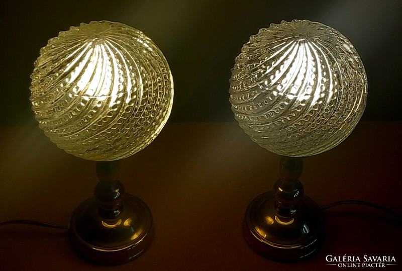 Hollywood regency 2 table lamps negotiable