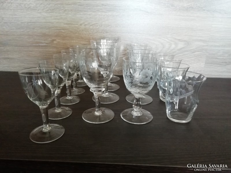 Etched glass glasses