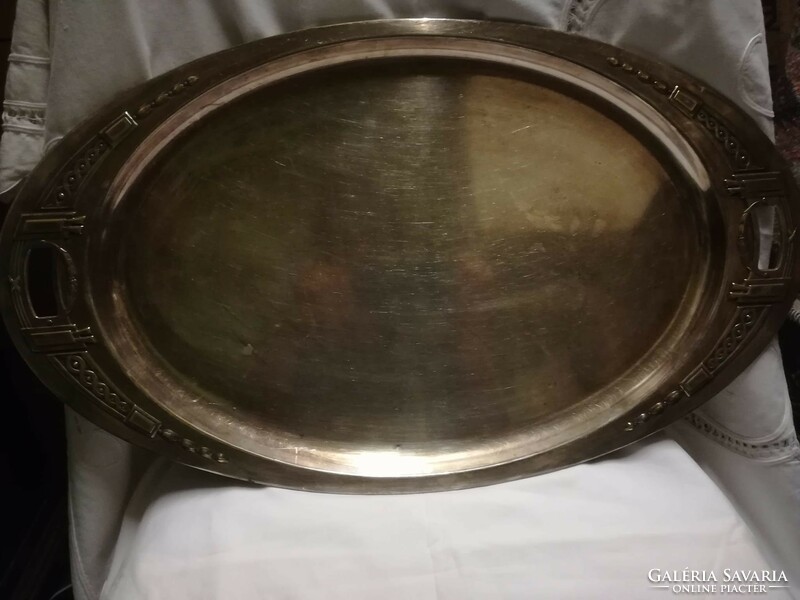 Large metal tray, in mint condition.