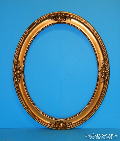 Larger oval frame with glass(!) and gift textile picture for sale