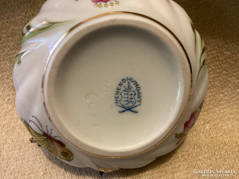Herend marked porcelain bonbonnier with rose holder with Victoria pattern