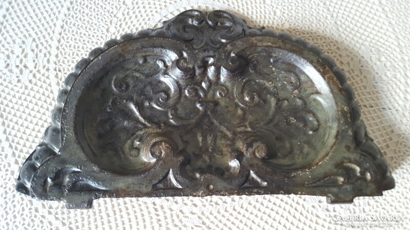 Old david star, numbered cast iron stove front, ember catch