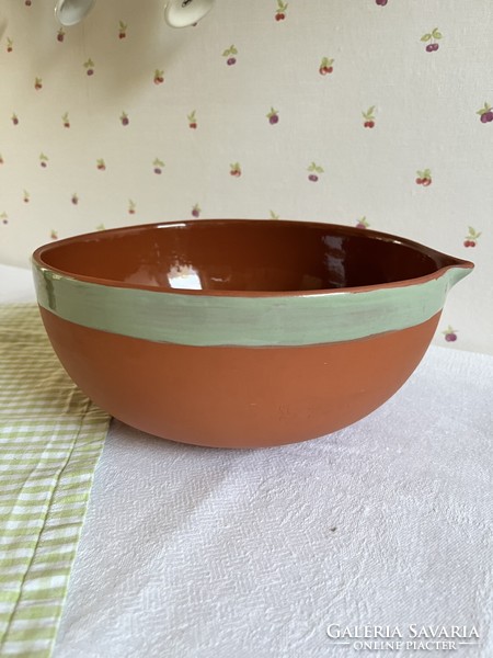 Jamie oliver inside glazed beaked earthenware bowl