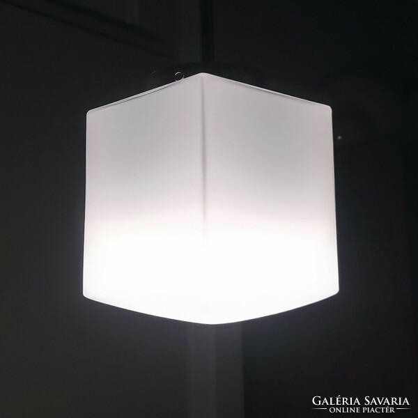 Bauhaus - Art deco mennyezeti lámpa felújítva - tejüveg "kocka" búra