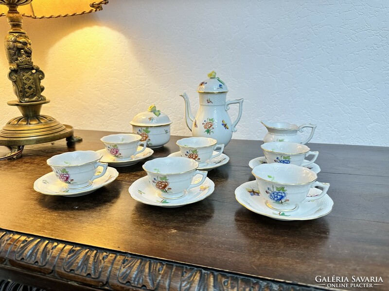 6-person coffee set with Victorian pattern from Old Herend