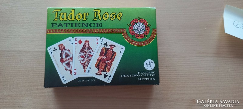 Tudor rose solitaire French card double pack