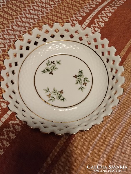 Hollóháza porcelain Erika lattice bowl